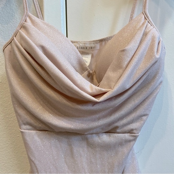 Studio 1011 Women’s Low Cut Cowl Neck Sleeveless Cream Glitter Padded Bodysuit M - Picture 3 of 11